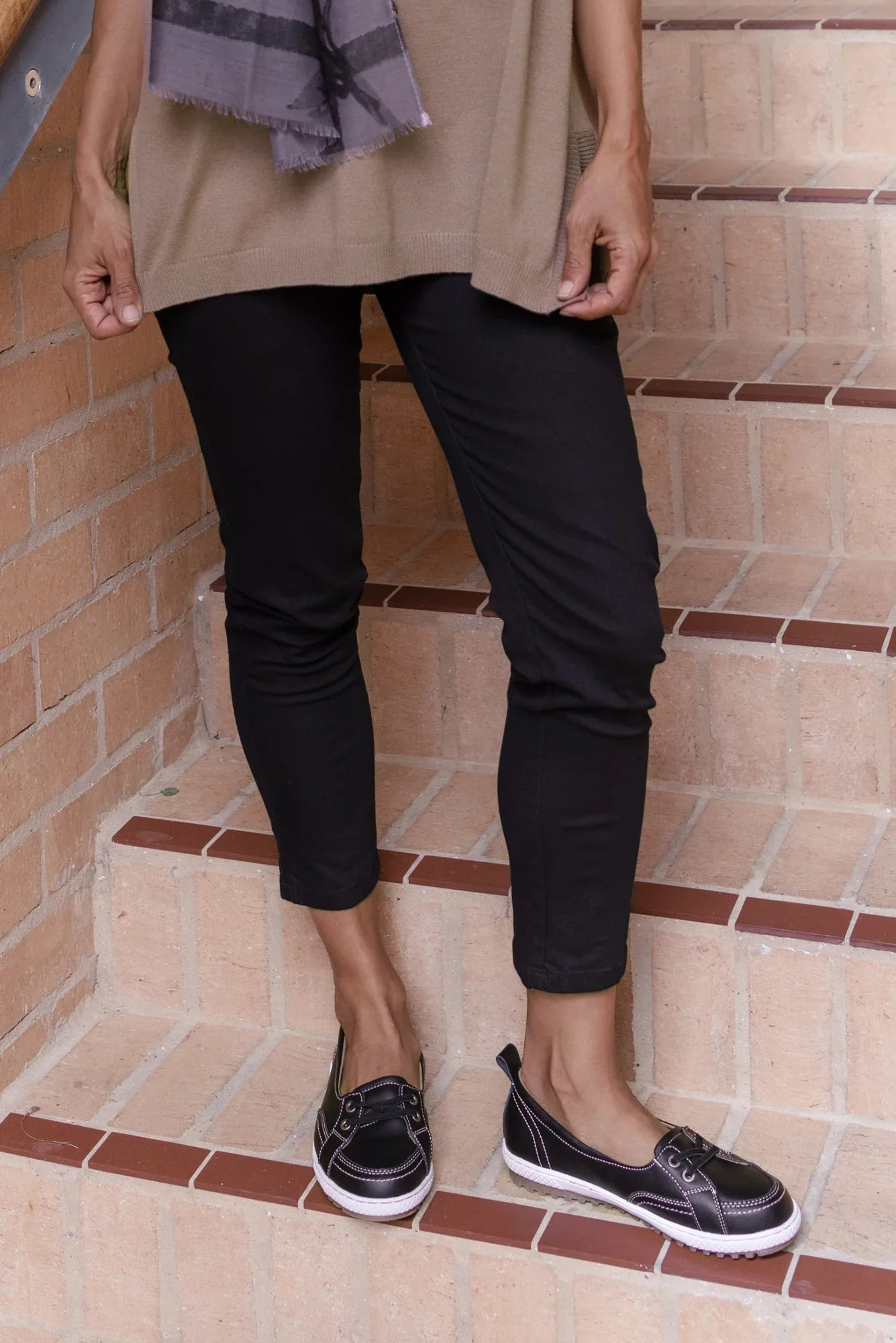 Cotton Stretch Pants - Black
